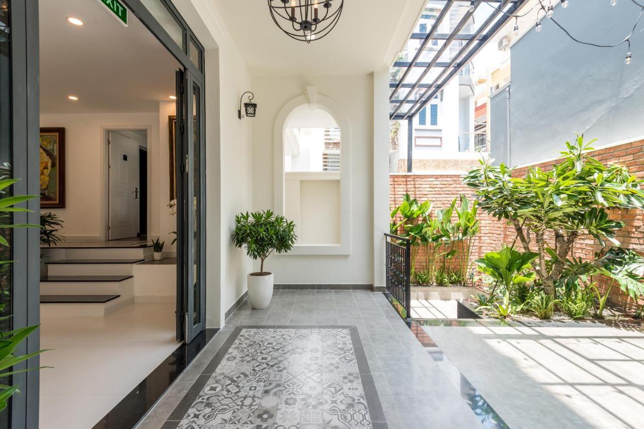 Cozrum Homes The Gallery Residence Ho-Chi-Minh-Stadt Exterior foto